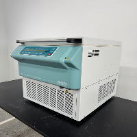 Hettich Rotanta 460 Robotic Refrigerated Centrifuge image 1